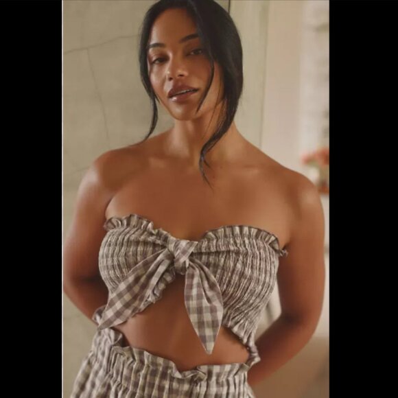 New Mable 2-Piece Gingham Top & Shorts Set - Picture 2 of 4